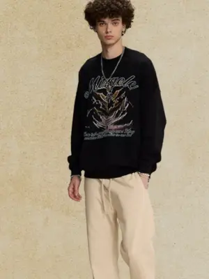 Men's Black Graphic Long Sleeve Crew Neck Casual T-Shirt